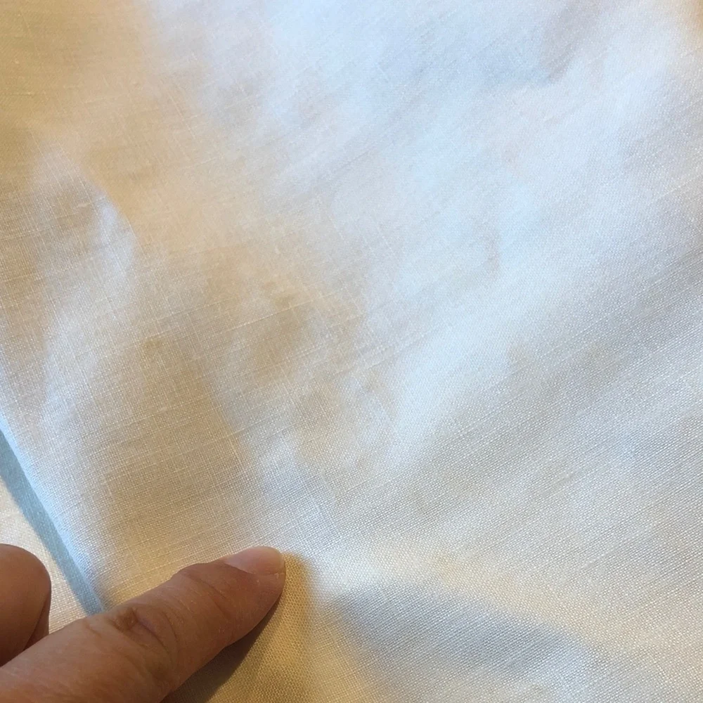 Embroidered Cream Tablecloth and Napkin Set